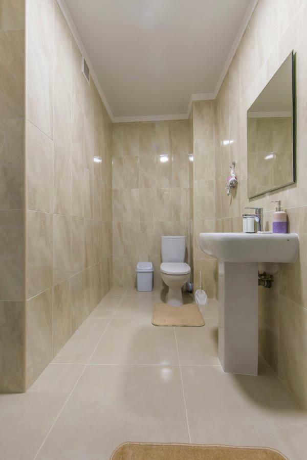 Apartments Kiev ภายนอก รูปภาพ